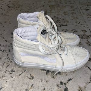 High top canvas vans